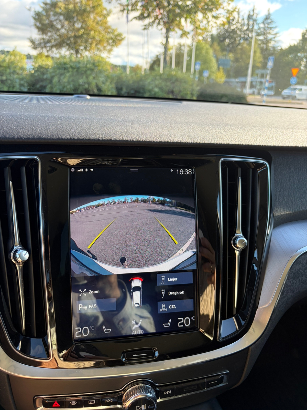 Volvo V60 D3 AWD Geartronic 2020, bild 7/10