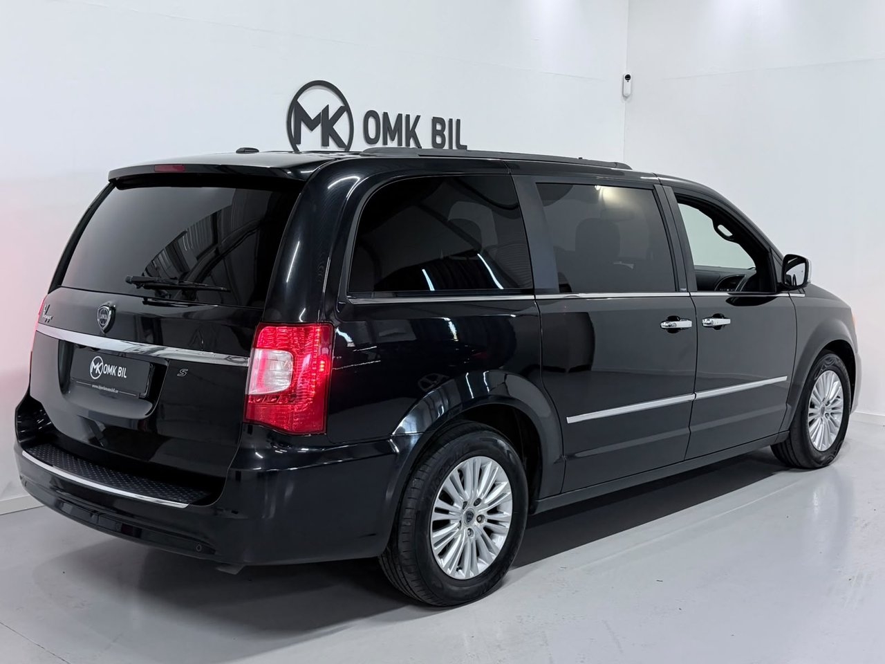 Lancia Voyager 2.8 LX / NyBesiktigad 2014, bild 3/10
