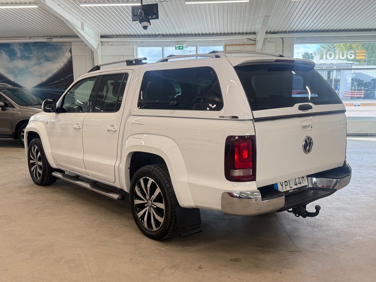Volkswagen Amarok 2018, bild 2/10