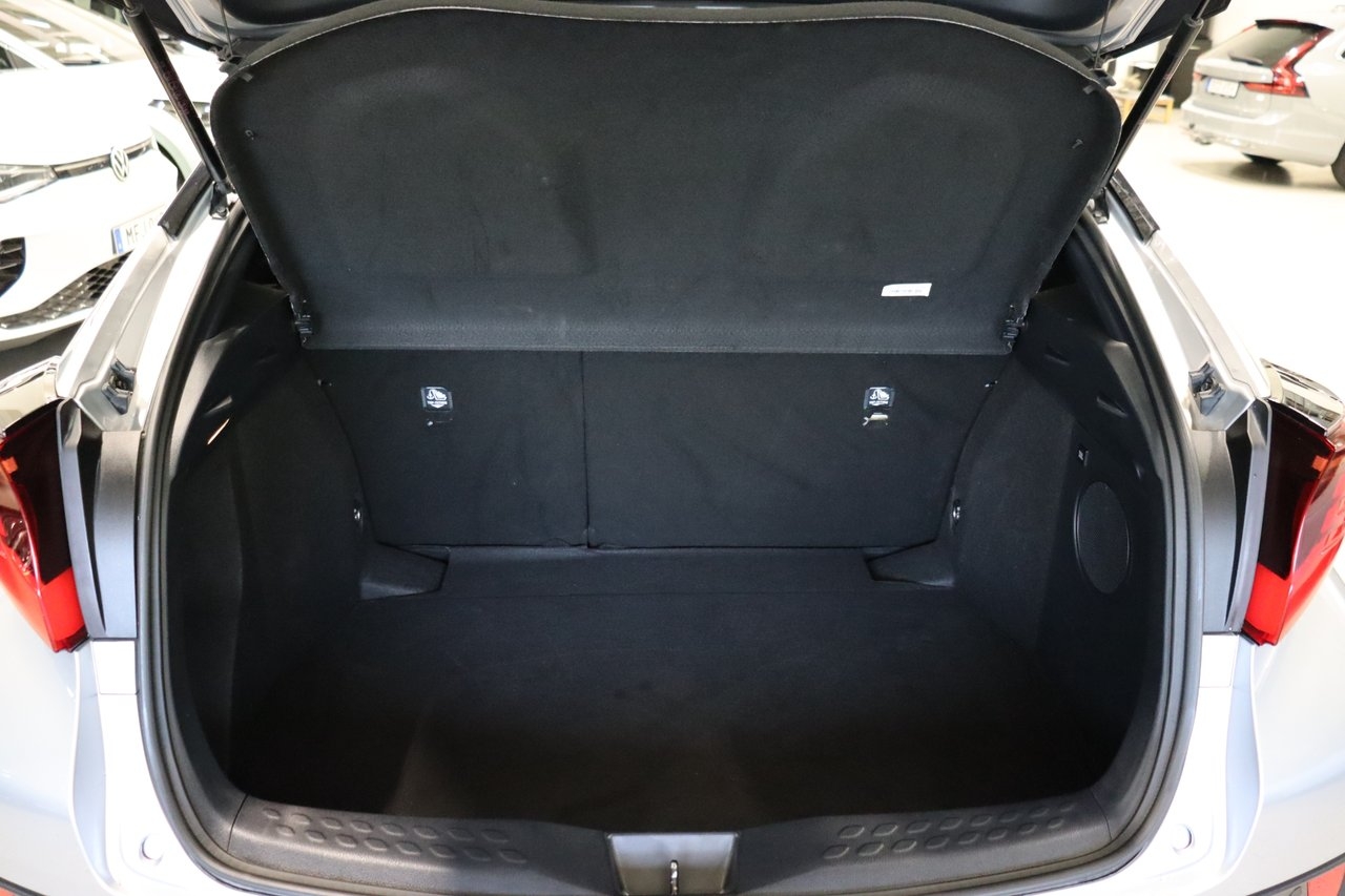 Toyota C-HR 2022, bild 6/10