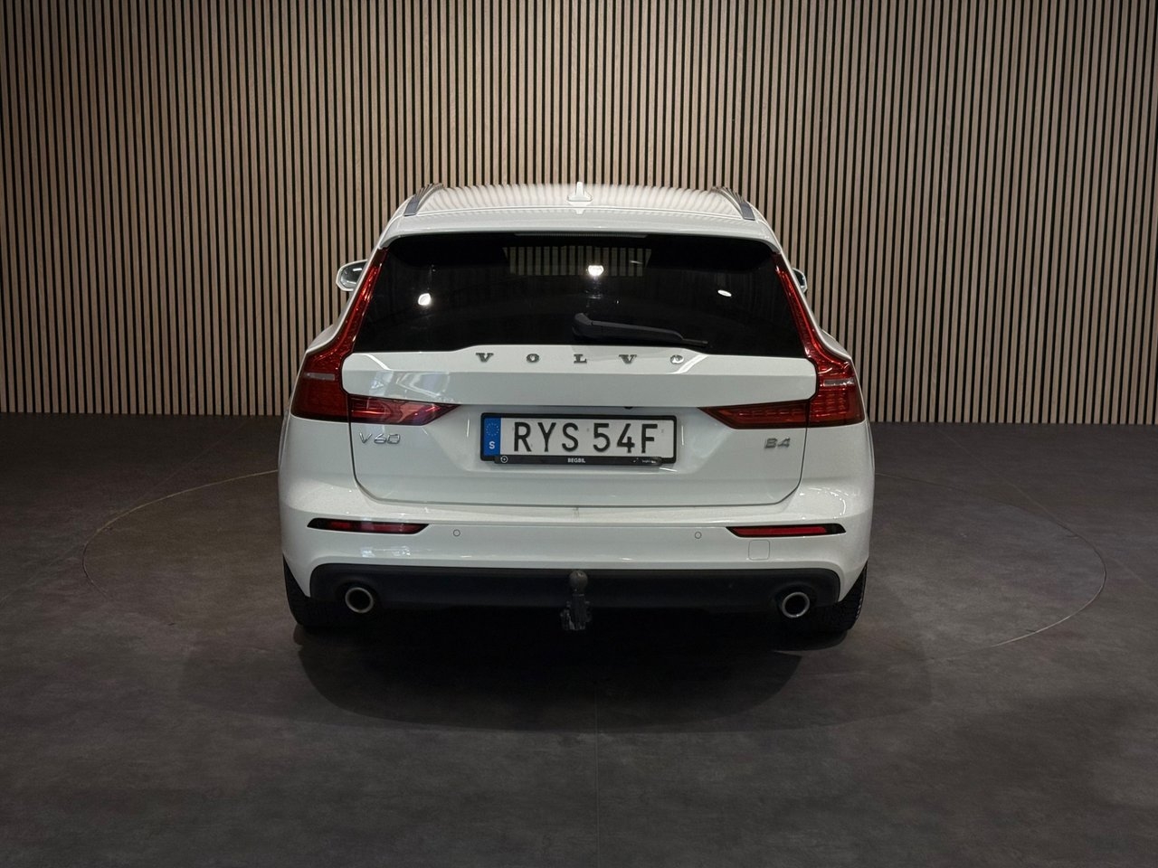 Volvo V60 B4 Automat AdvancedI Värmare 2021, kuva 5/10