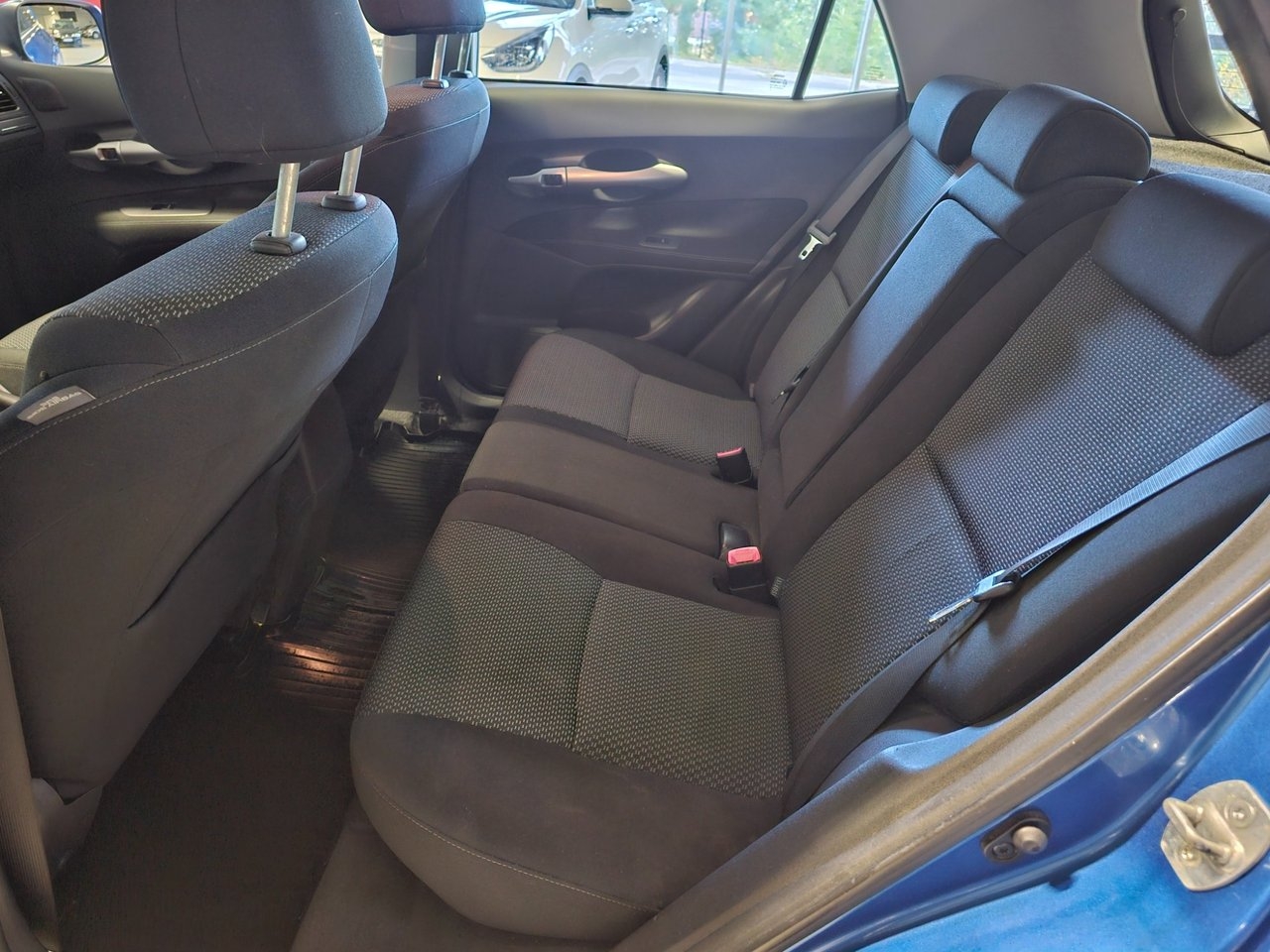Toyota Auris 2010, bild 7/7