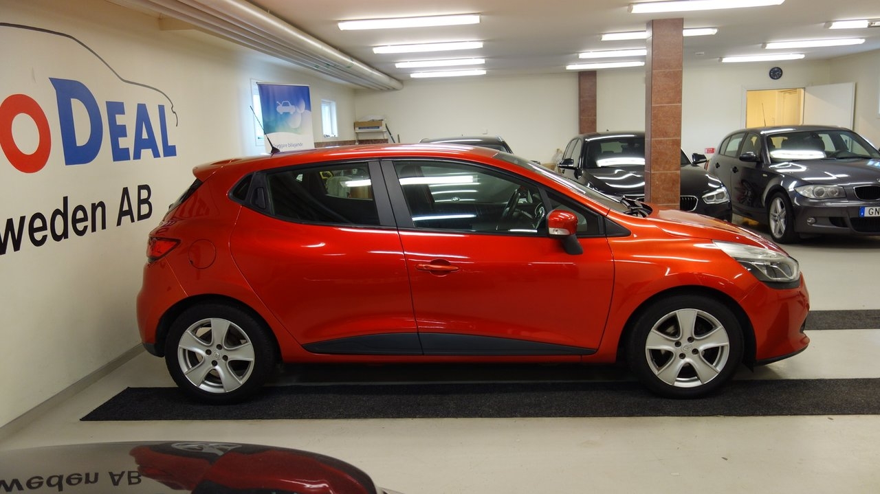 Renault Clio 1.5 dCi Euro 5 2014, bild 5/10