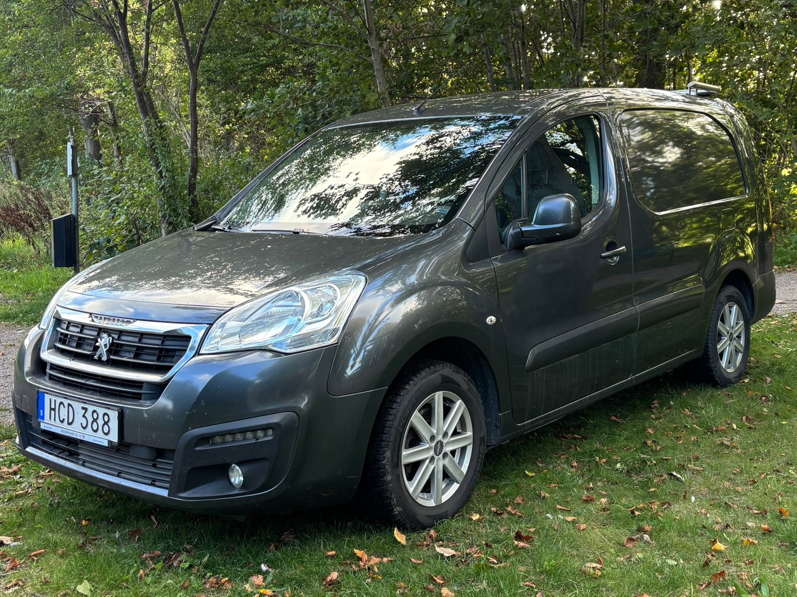Peugeot Partner 2017, bild 2/9