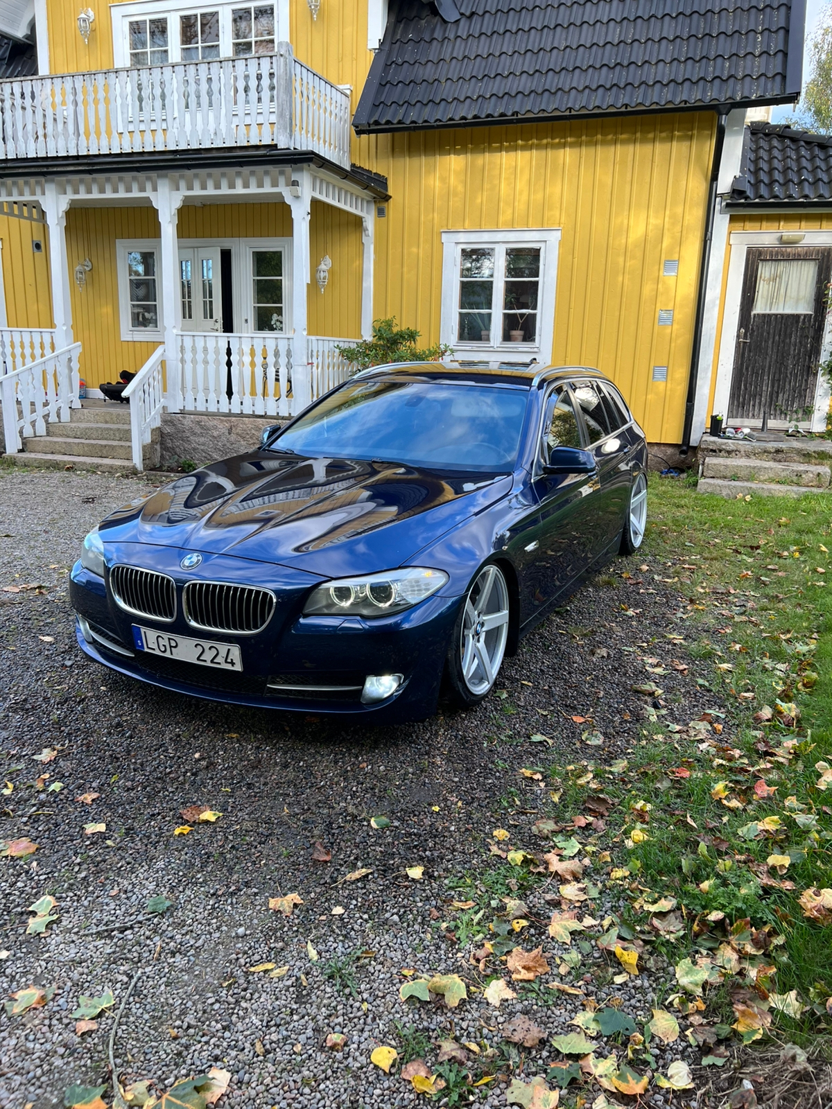 BMW 520 d f11 520d A-traktor 2011, bild 2/9