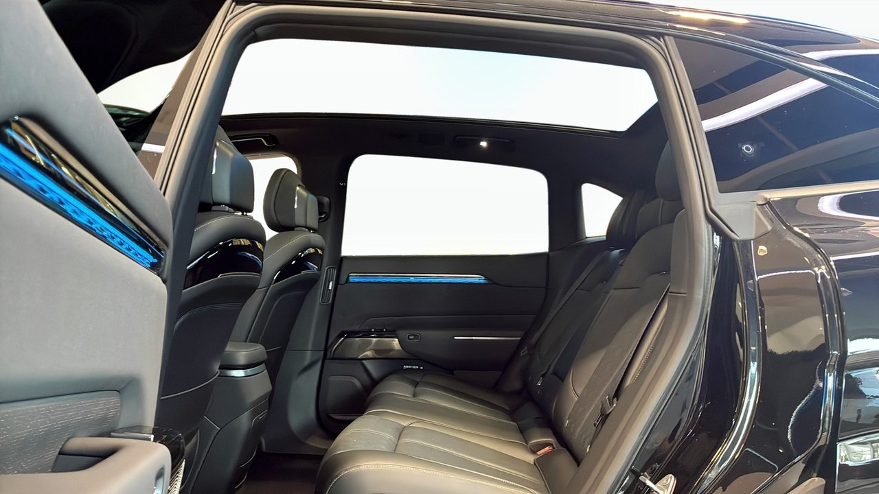 Zeekr 7X Privilege AWD 100 kvh 646 Hk 2026, bild 4/10