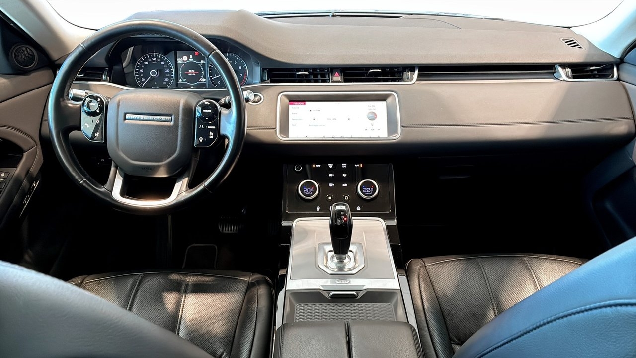 Land Rover Range Rover Evoque 2020, photo 4/10