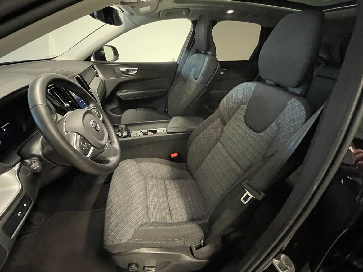 Volvo XC60 T6 Core Special Edition 2025, bild 5/7