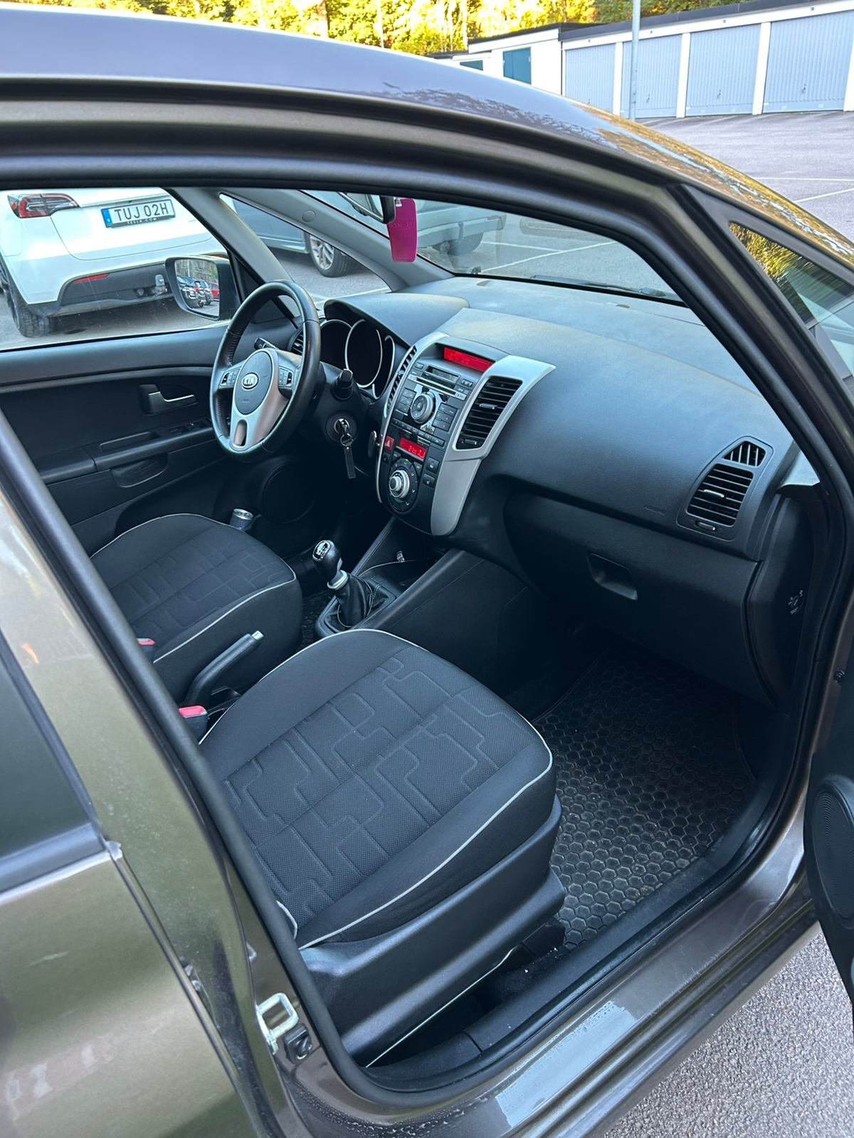 Kia Venga 1.4 CRDi AUX B-sensorer Lågmil 2012, bild 5/8