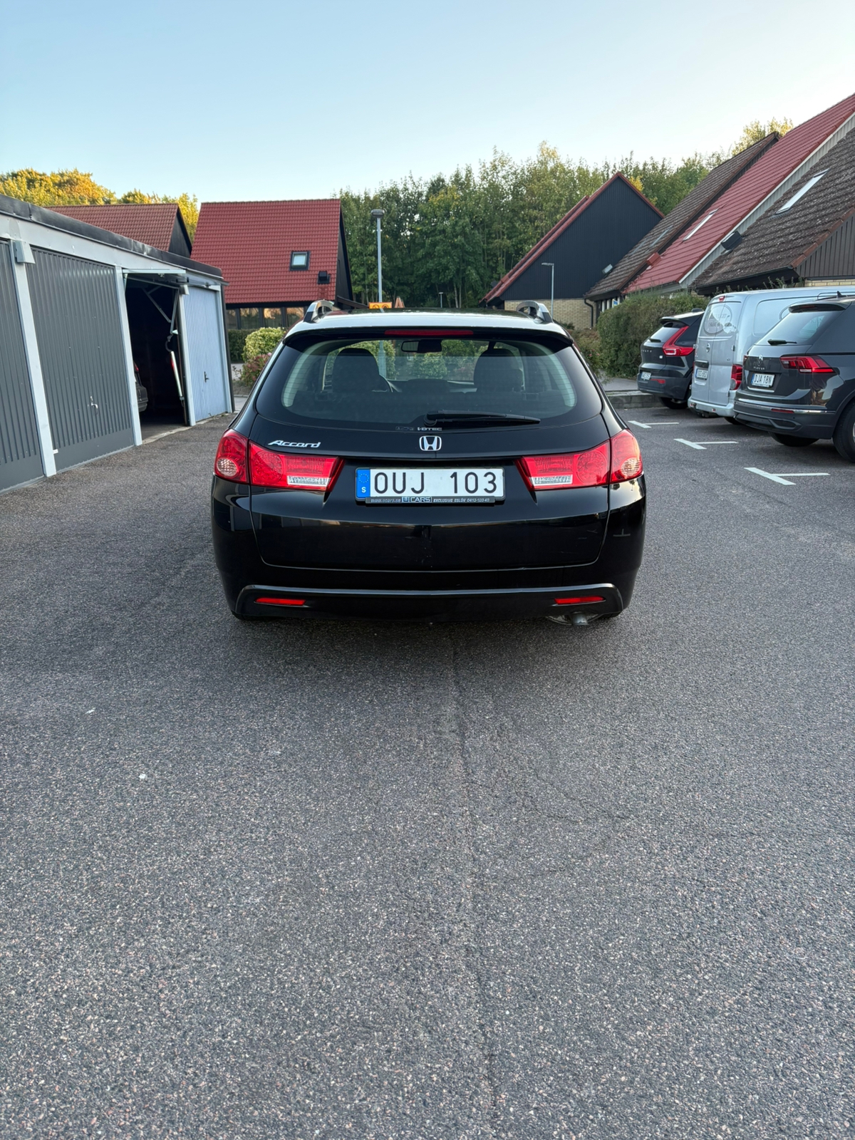 Honda Accord 2011, bild 2/4