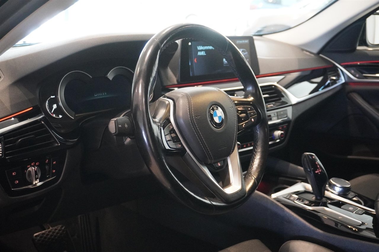 BMW 520 d xDrive Touring Sportline 2018, bild 2/10