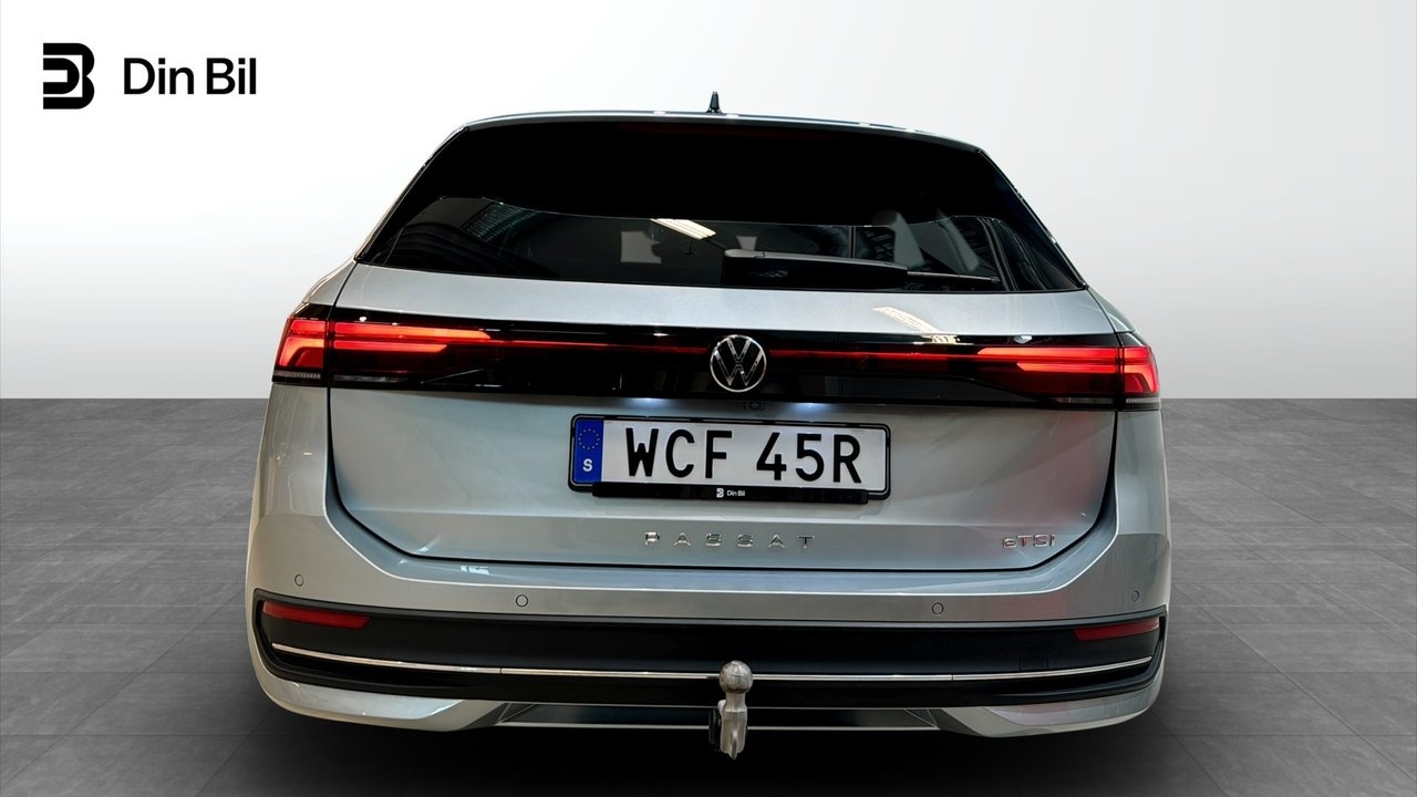Volkswagen Passat 2025, photo 5/22