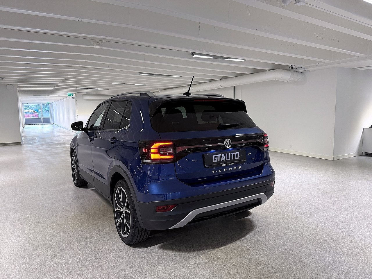 Volkswagen T-Cross 2020, bild 7/10