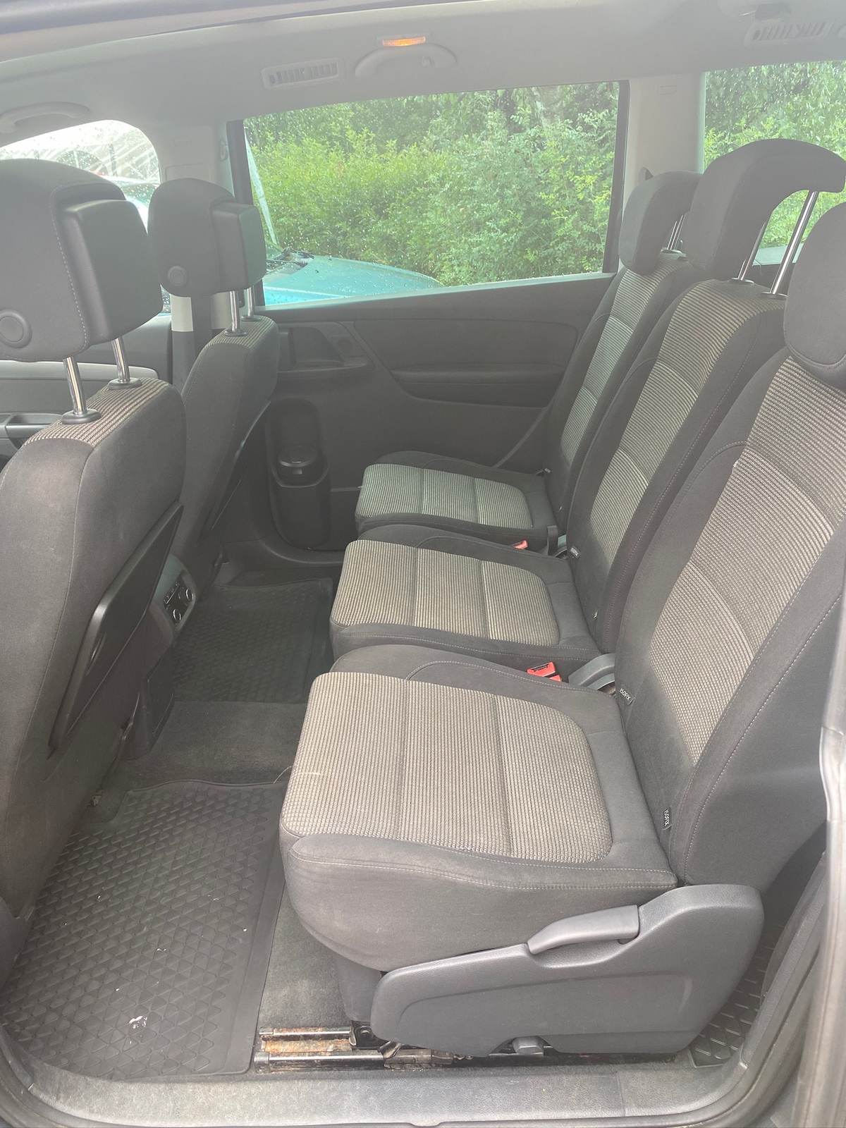 Volkswagen Sharan 2013, bild 6/10