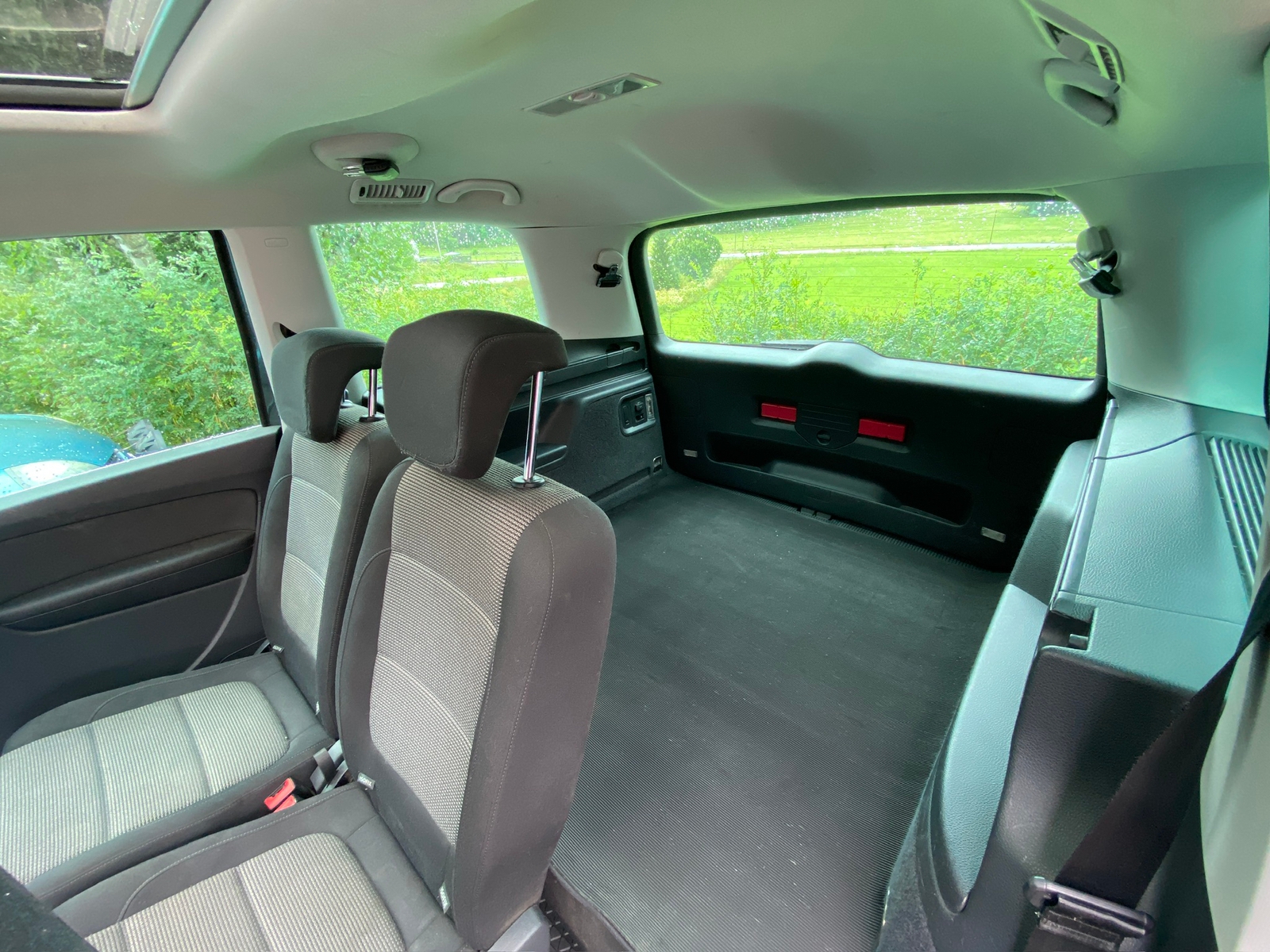 Volkswagen Sharan 2013, bild 7/10