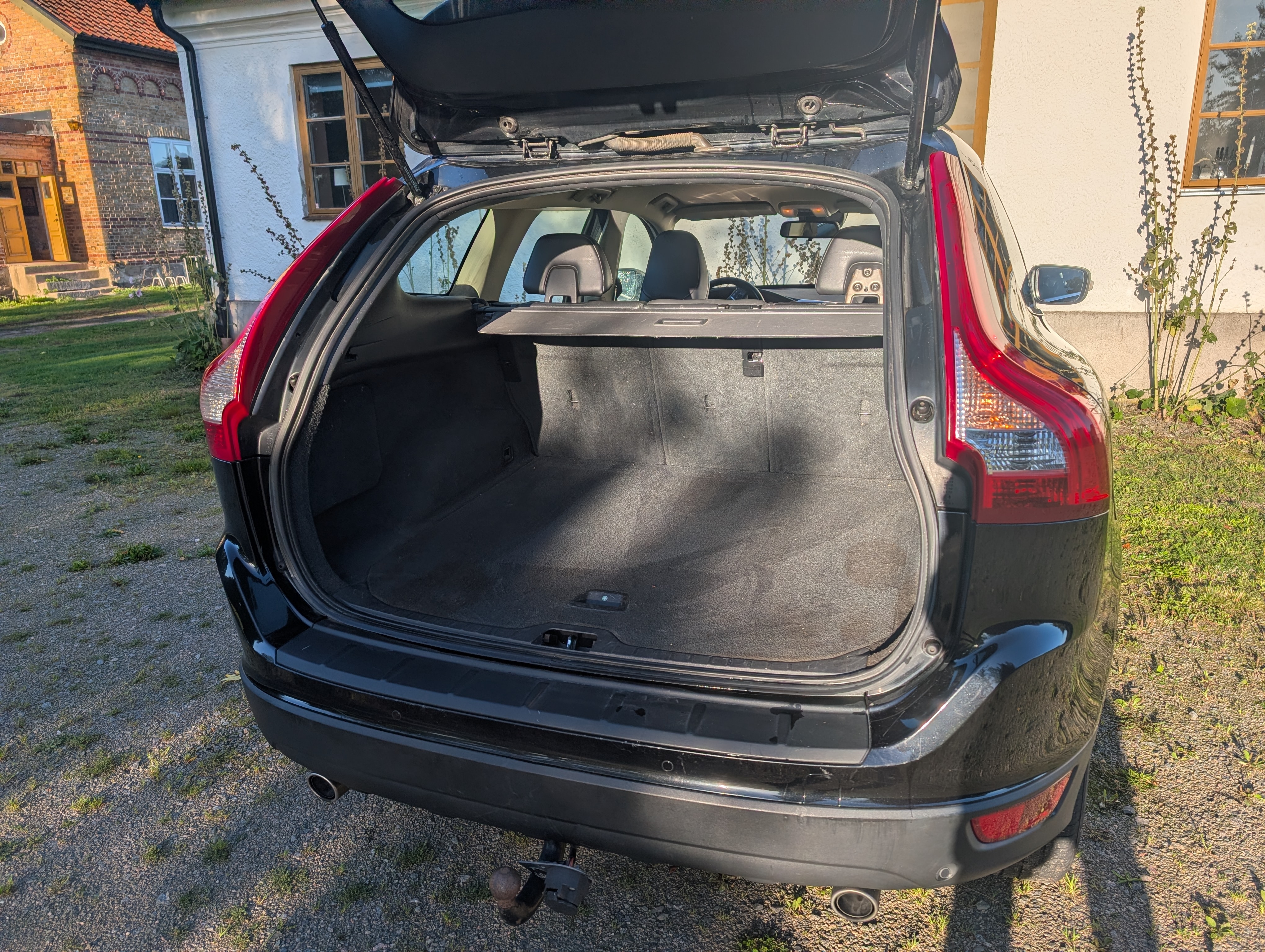 Volvo XC60 D4 AWD Geartronic 2013, kuva 5/10