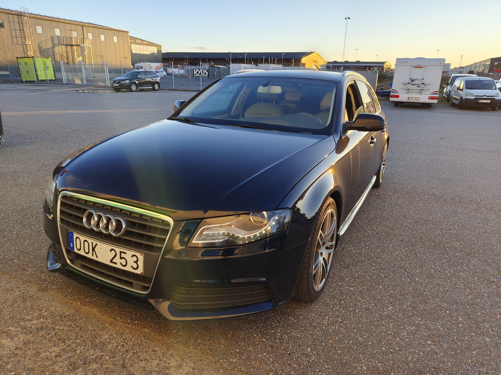 Audi A4 Avant 2.0 TDI DPF Multitronic 2011, bild 2/9