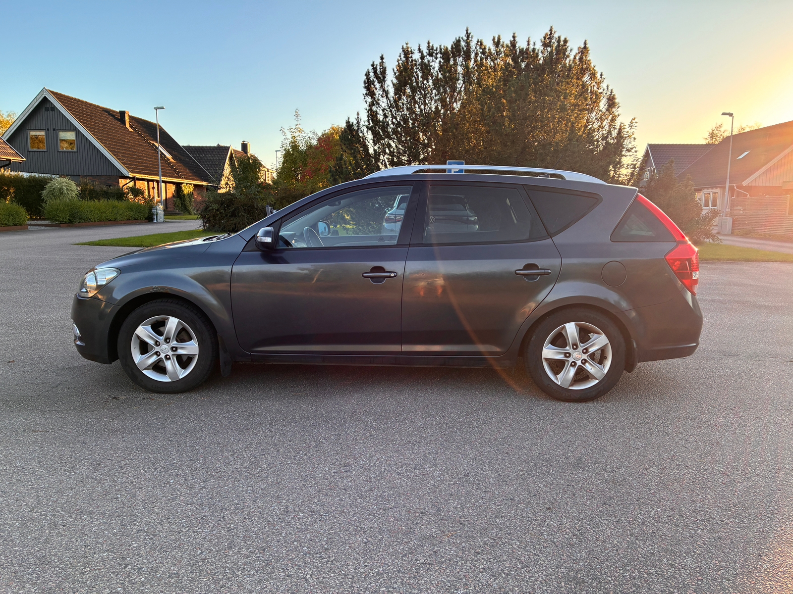 Kia Ceed _sw 1.6 CRDi Manuell 2012, photo 3/8