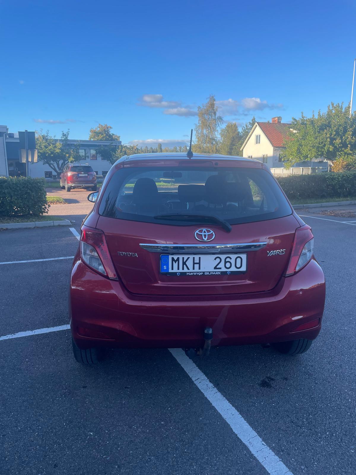 Toyota Yaris 2012, kuva 5/8