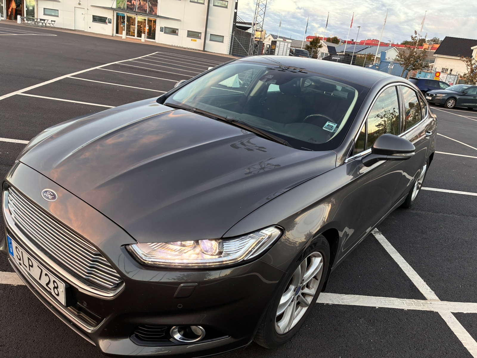 Ford Mondeo 2.0 TDCi Powershift 2016, kuva 3/5