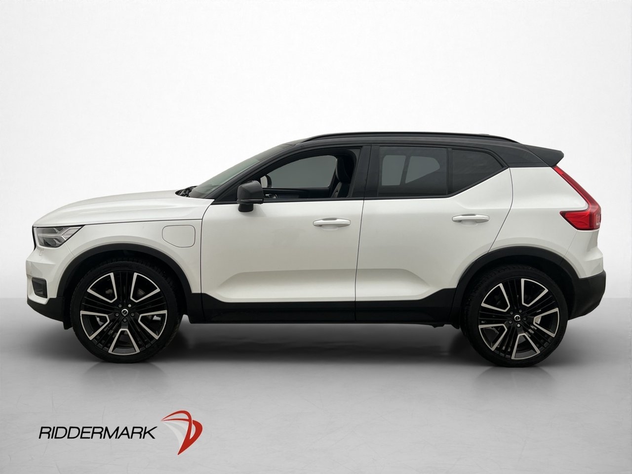 Volvo XC40 2022, kuva 4/10