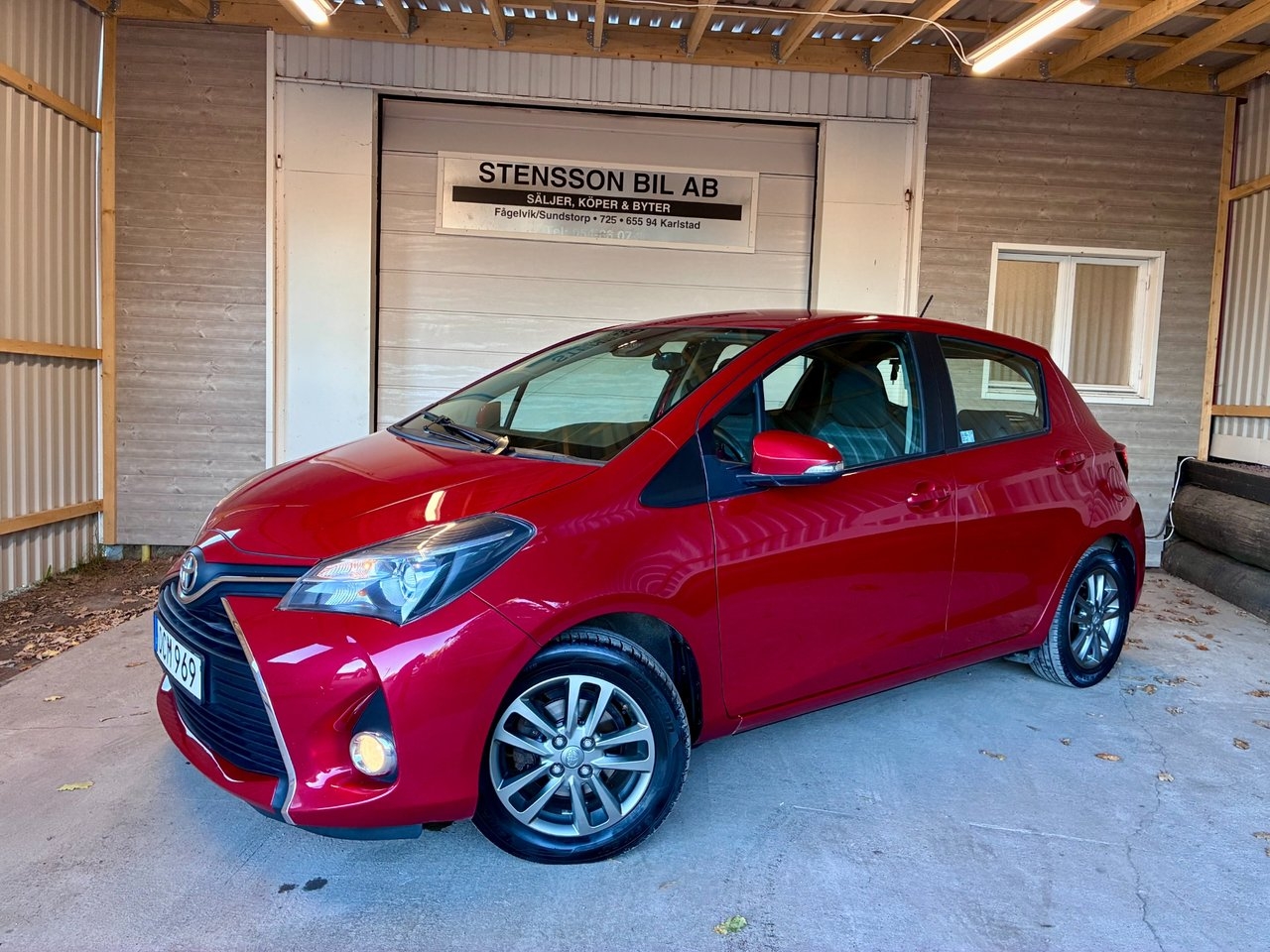 Toyota Yaris 2016, bild 2/10
