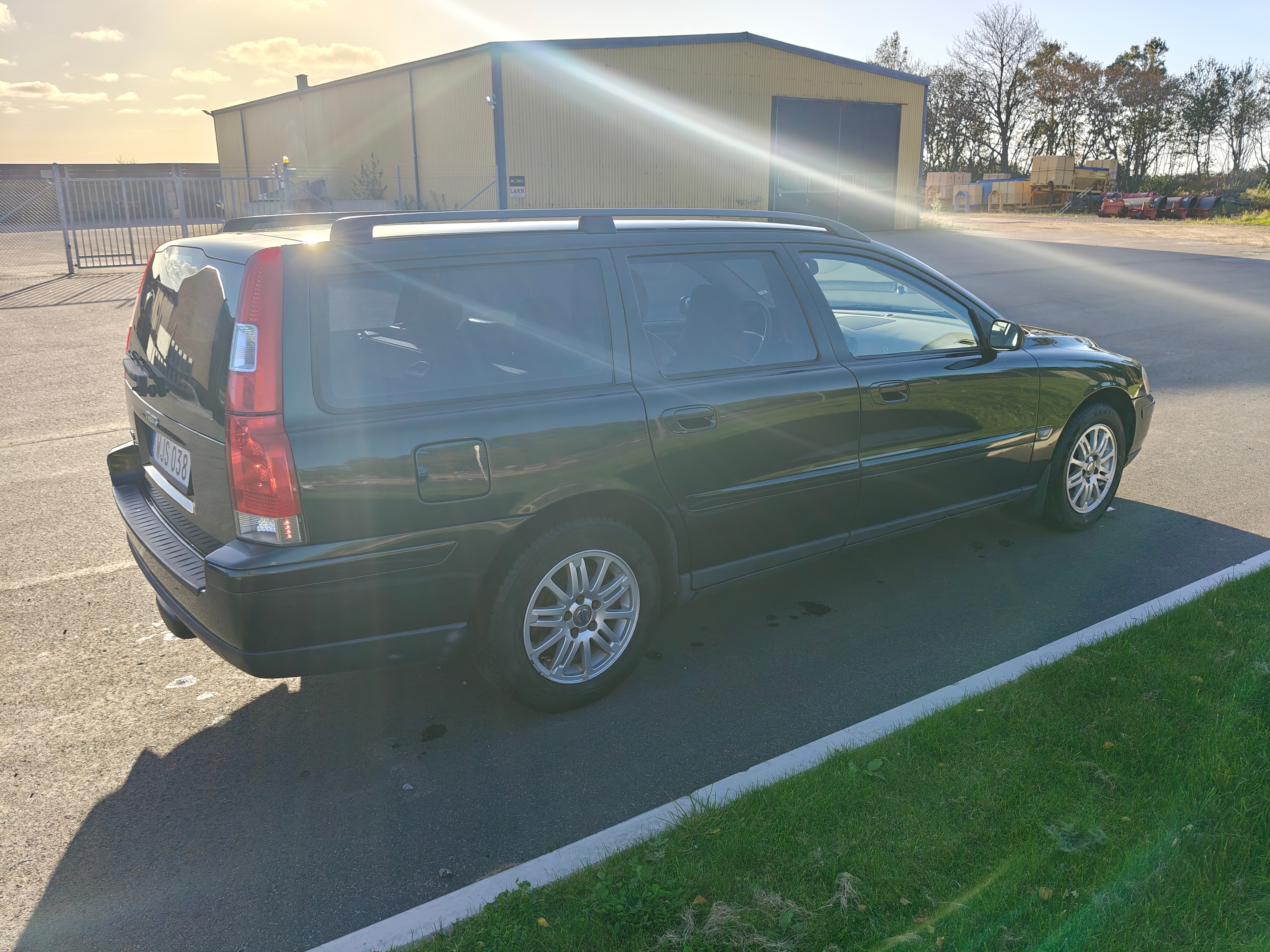 Volvo V70 2.4 Manuell 2005, bild 6/10