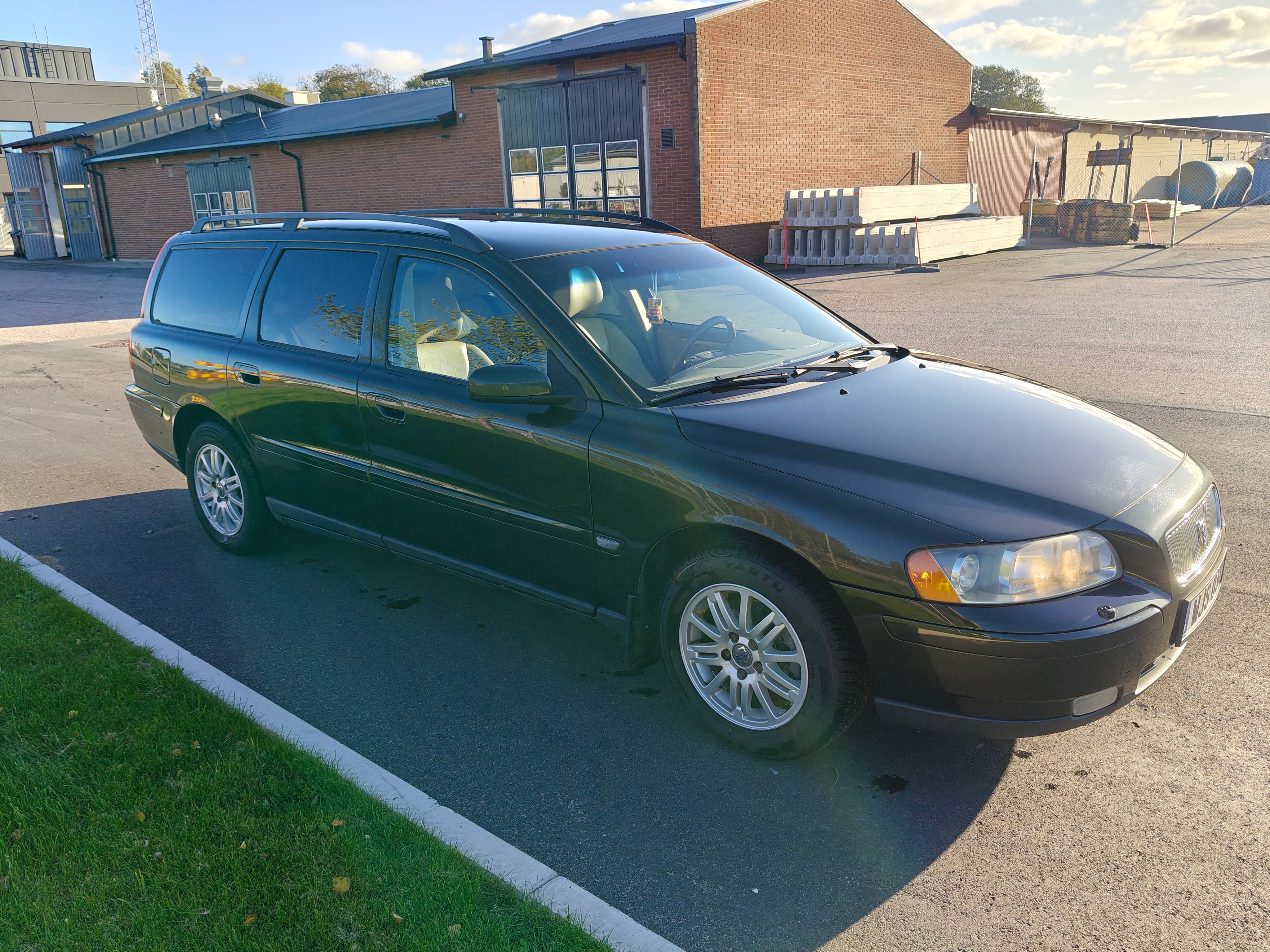 Volvo V70 2.4 Manuell 2005, bild 4/10