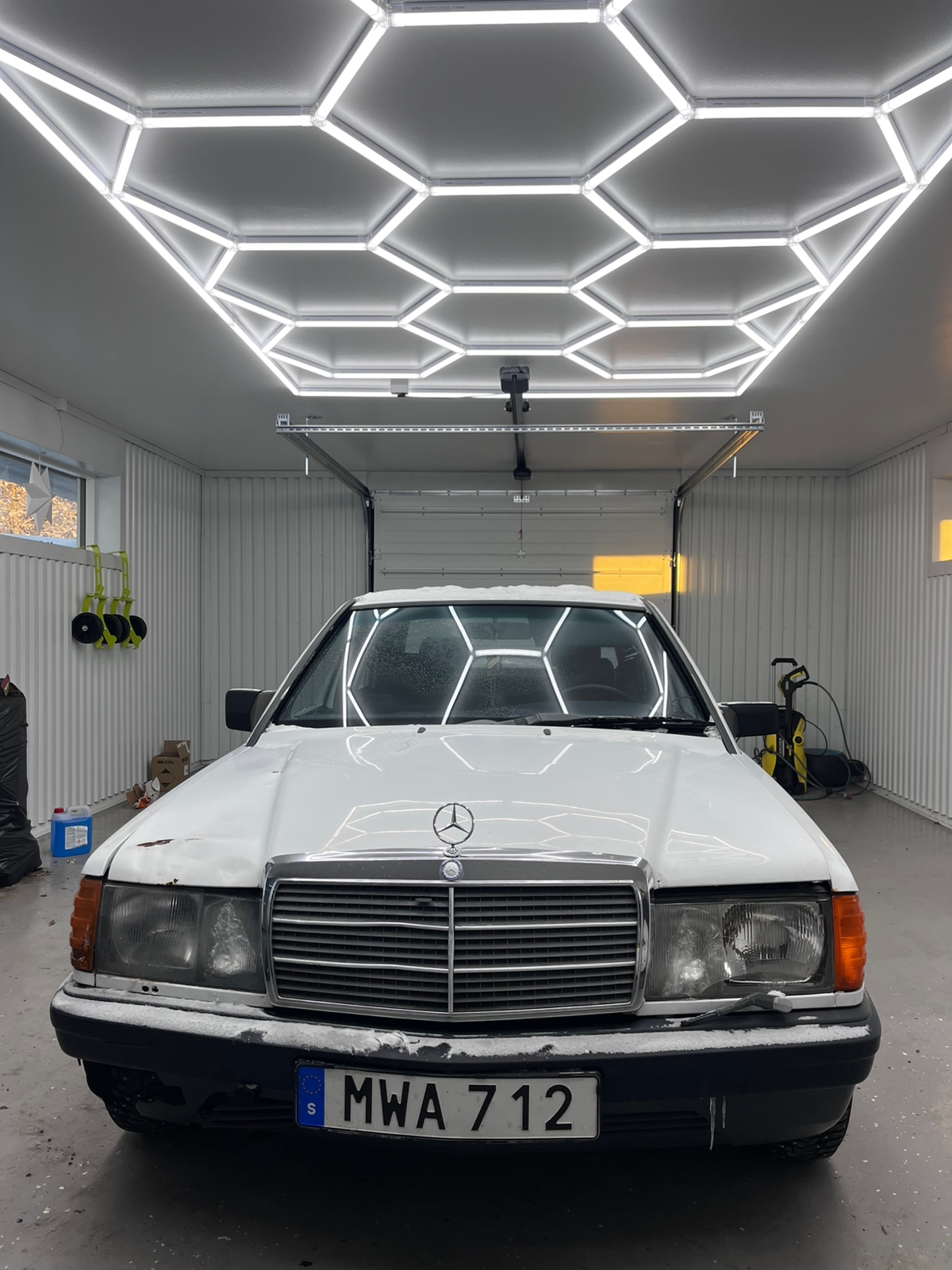 Mercedes-Benz 190