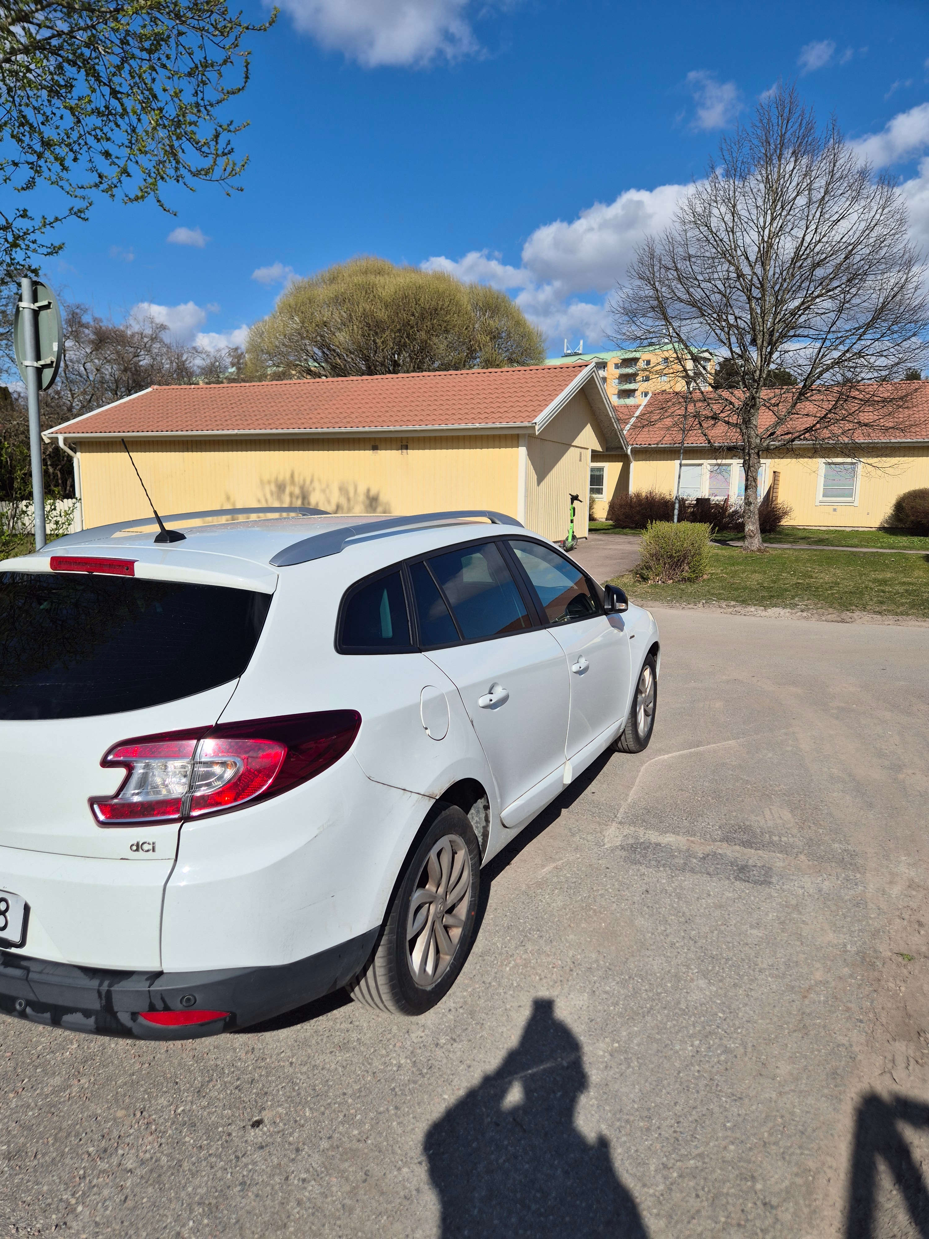 Renault Megane III Grandtour 1.5 dCi EDC 2016, bild 7/10