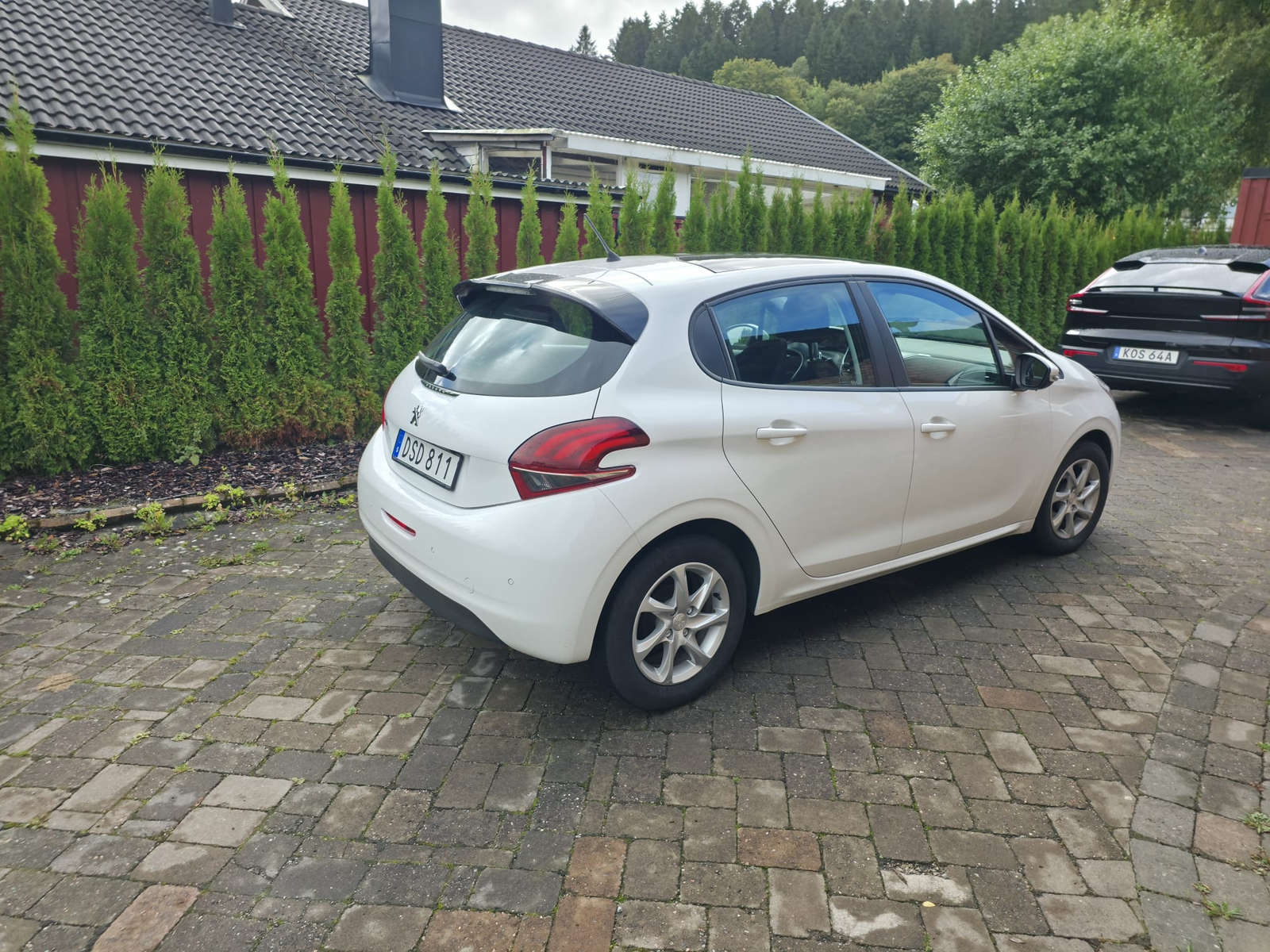 Peugeot 208 2015, bild 4/8