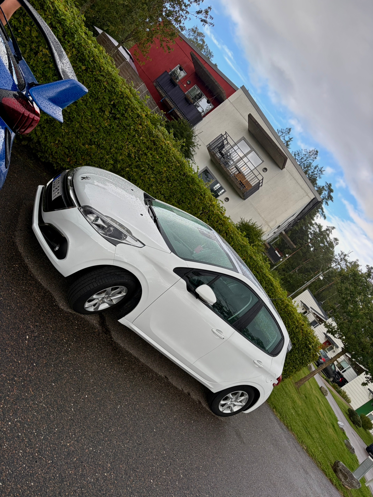 Peugeot 208 2015, bild 2/8