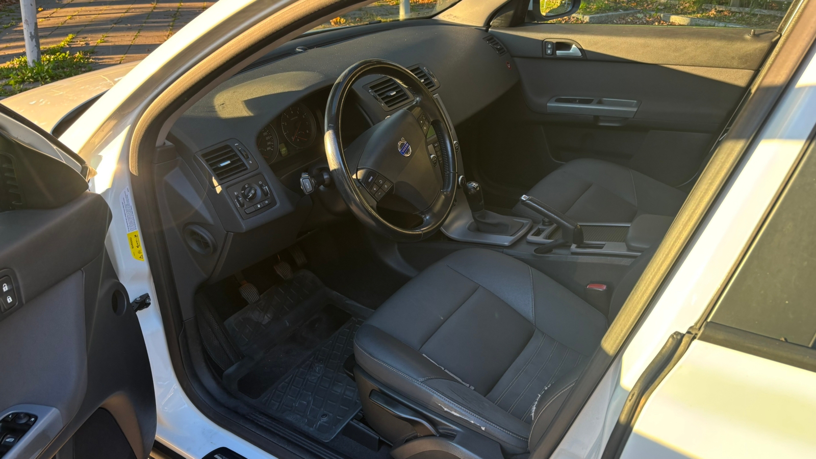 Volvo V50 1.8F Manuell 2008, bild 6/7