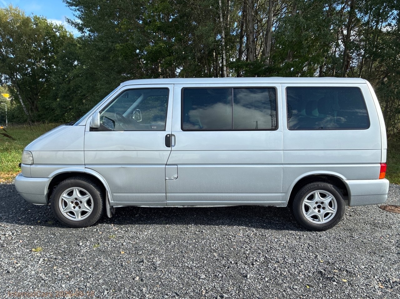 Volkswagen Multivan 2.5i 7Sits 2003, bild 2/10