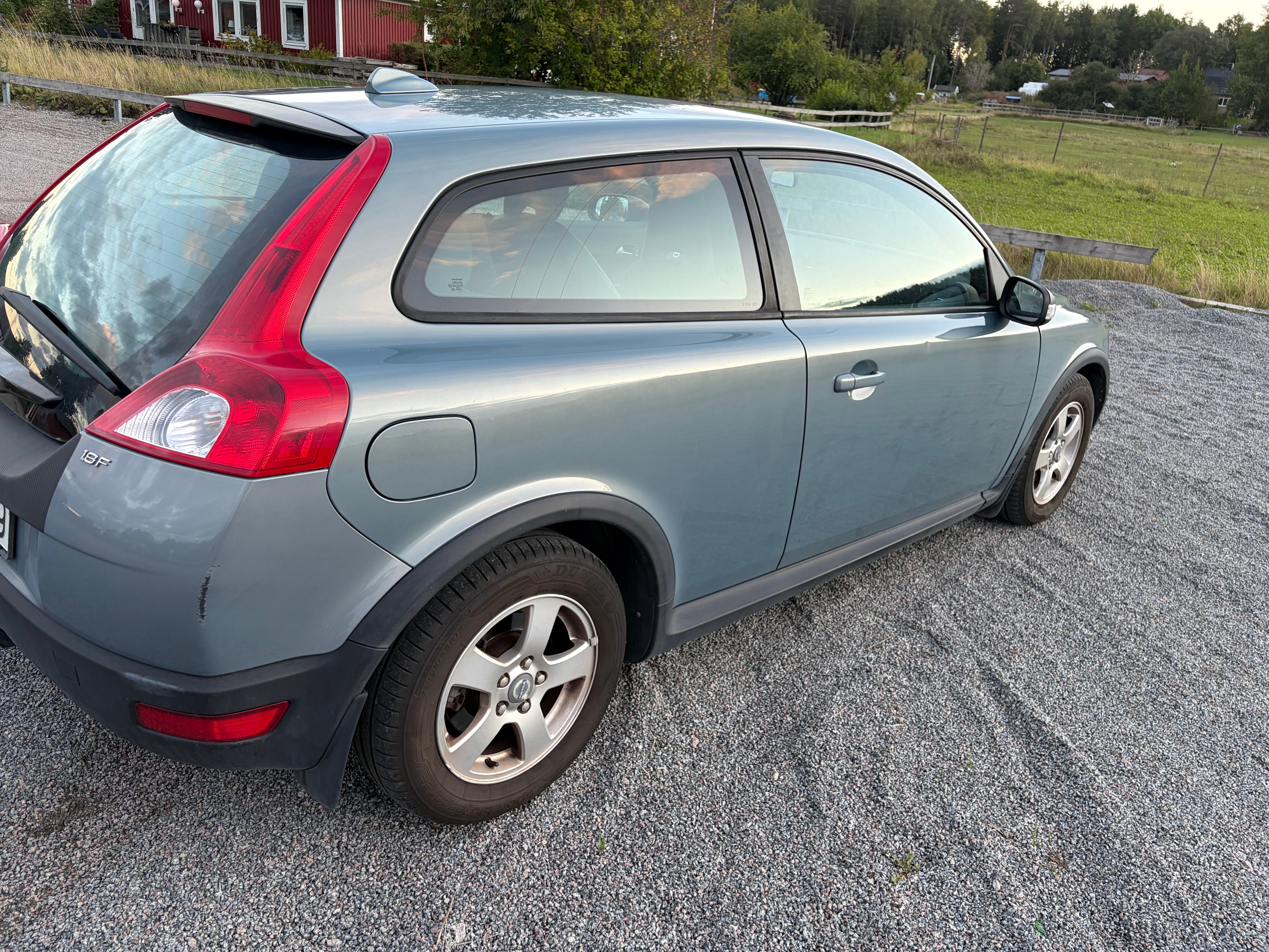 Volvo C30 1.8F Manuell 2008, bild 3/8