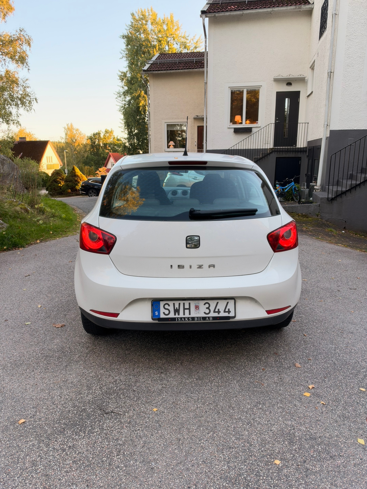 Seat Ibiza 5-dörrar 1.4 16v Manuell 2009, bild 2/9