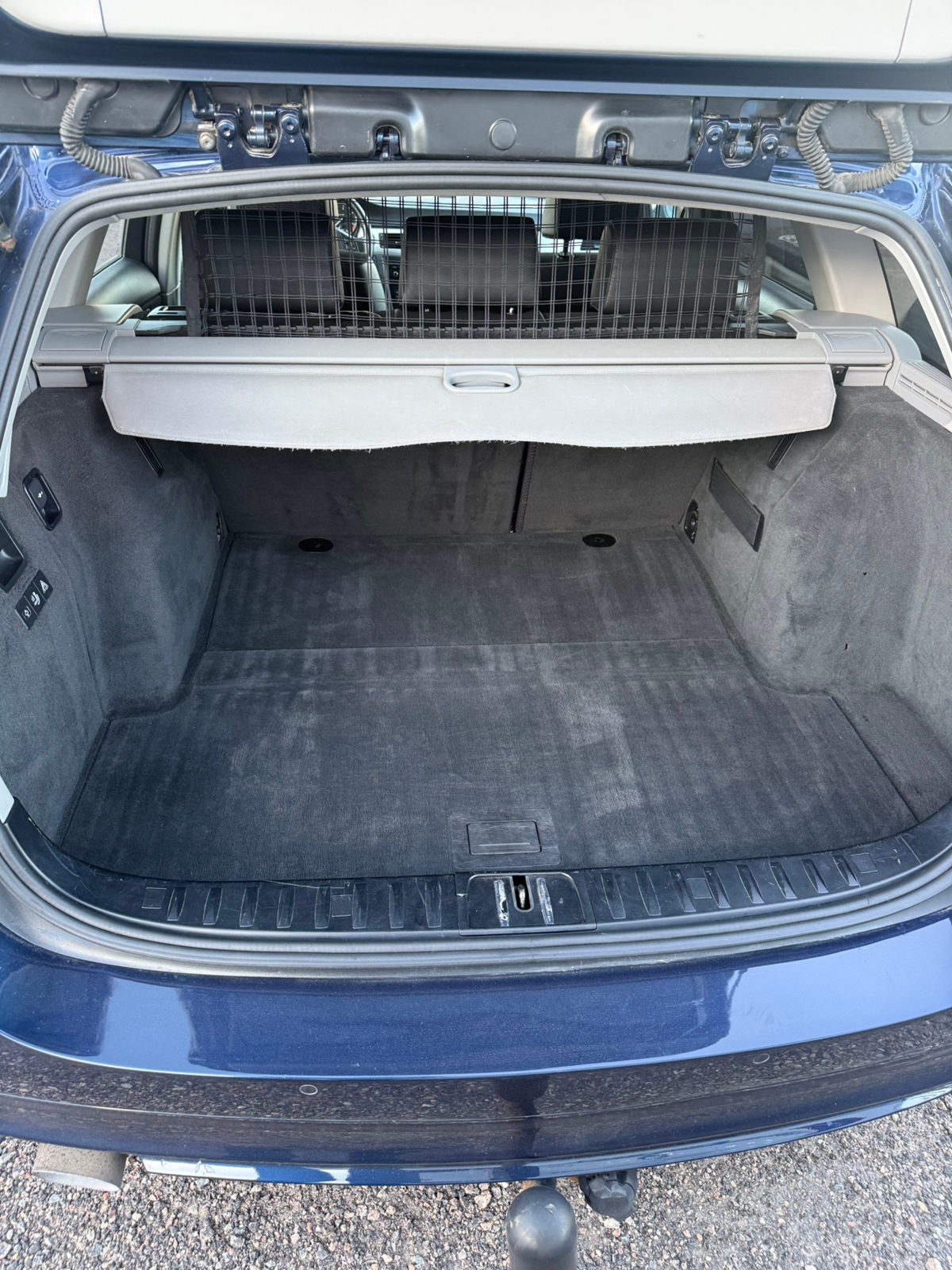 BMW 318 d Touring Manuell 2011, bild 7/7