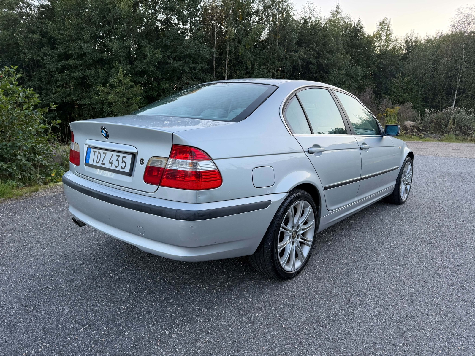 BMW 330 Xi Sedan Manuell 2002, bild 4/10