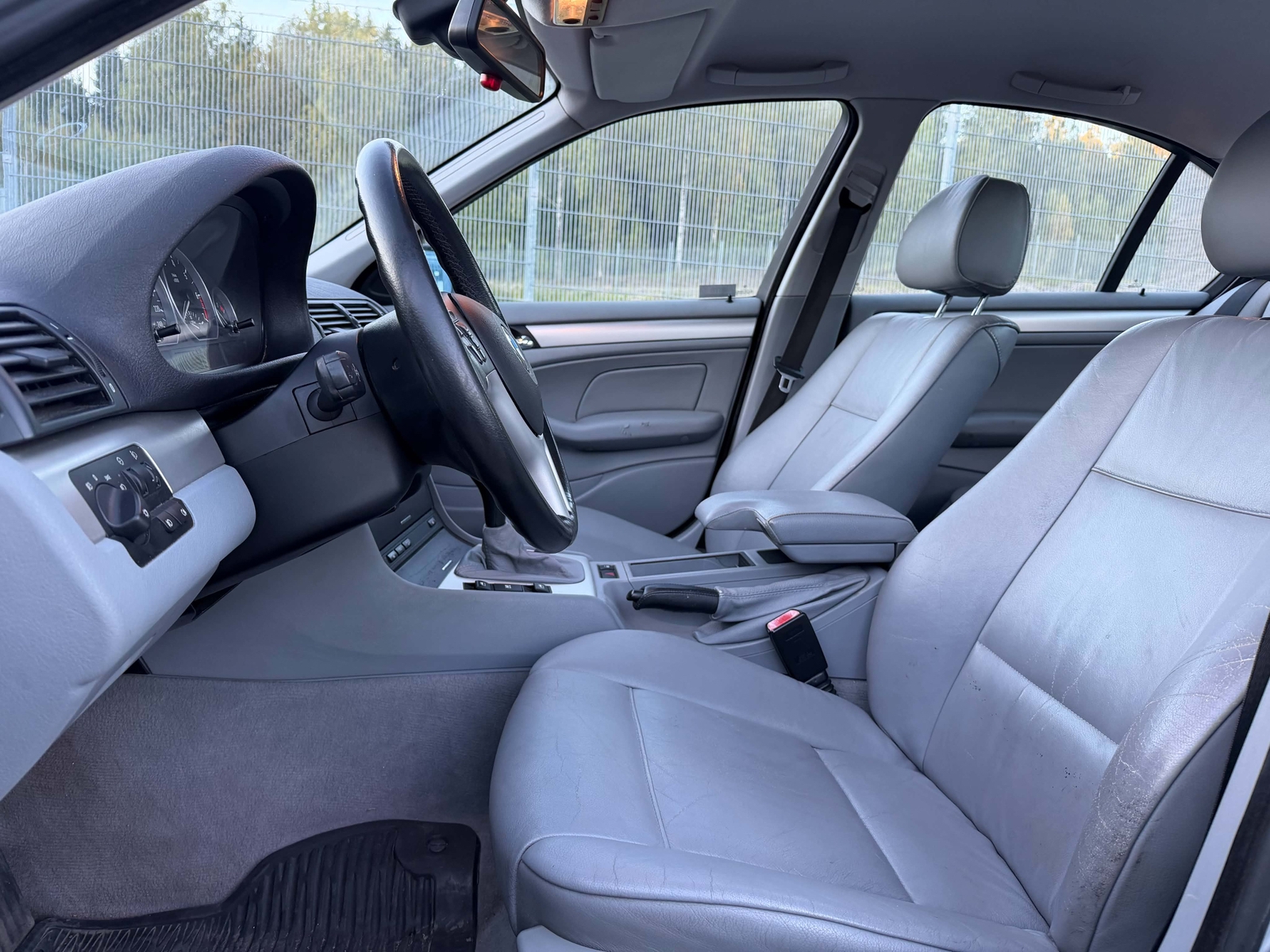 BMW 330 Xi Sedan Manuell 2002, bild 7/10