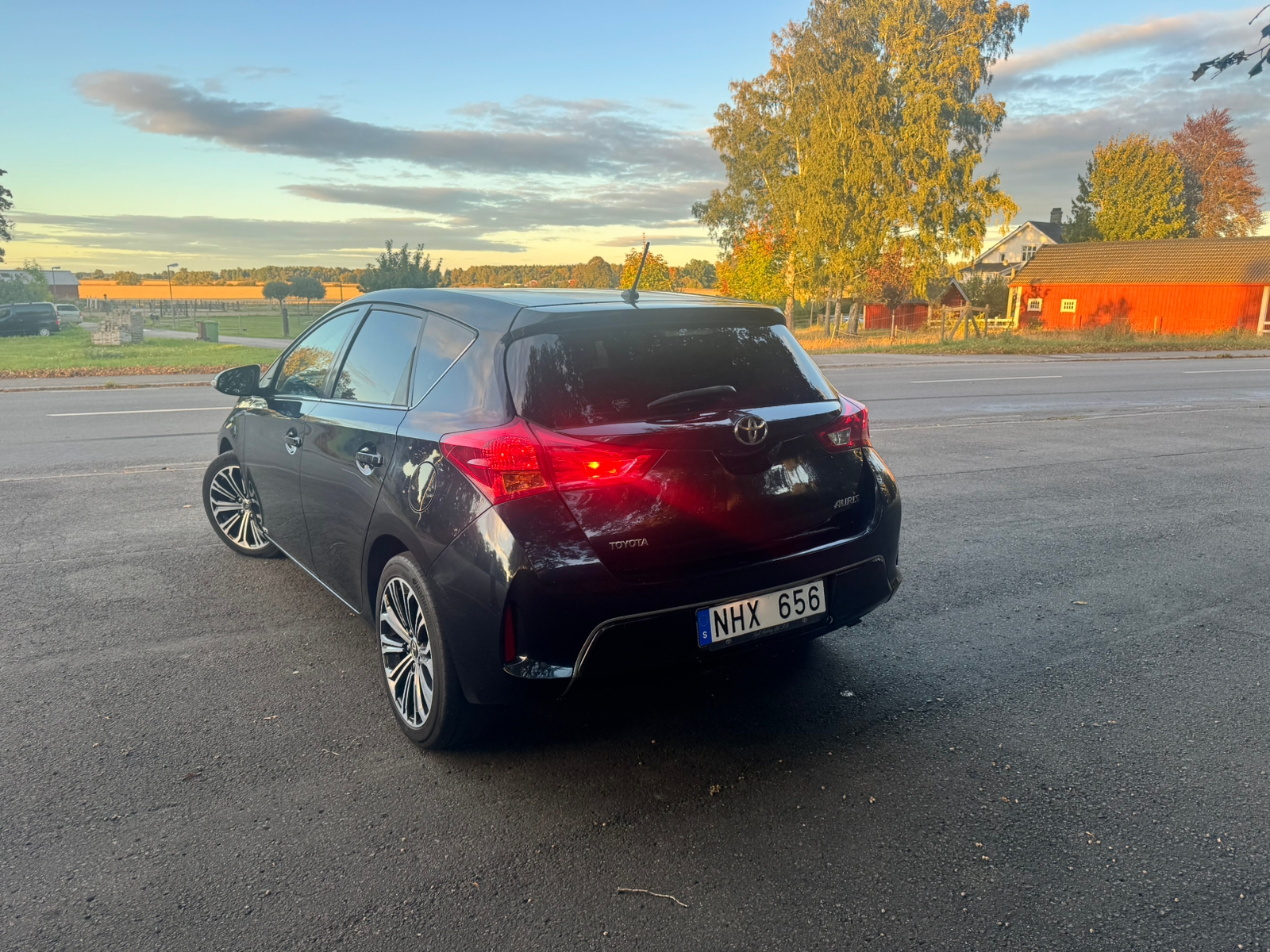Toyota Auris 1.4 D-4D Manuell 2013, bild 4/10