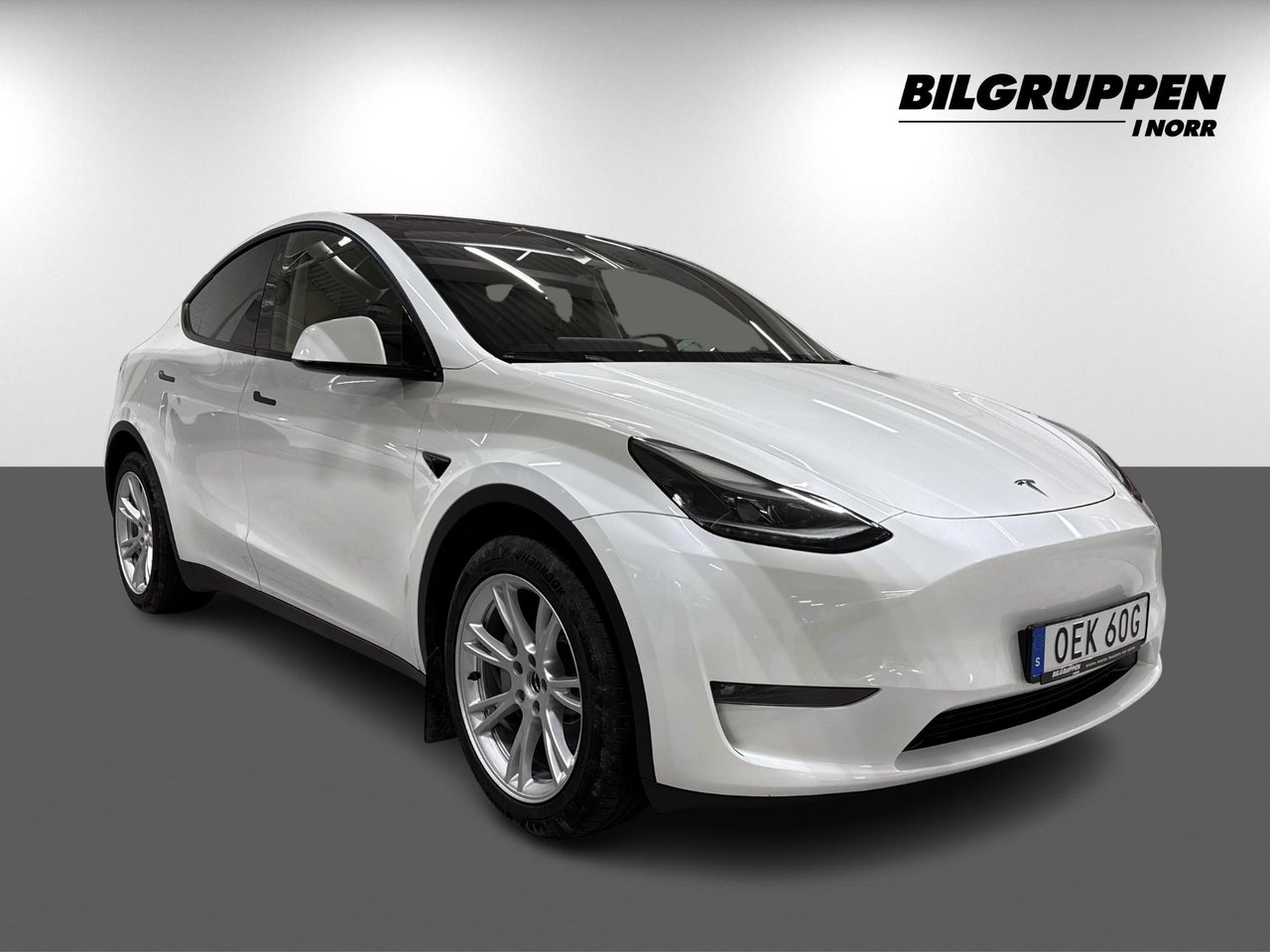 Tesla Model Y 2023, photo 3/10