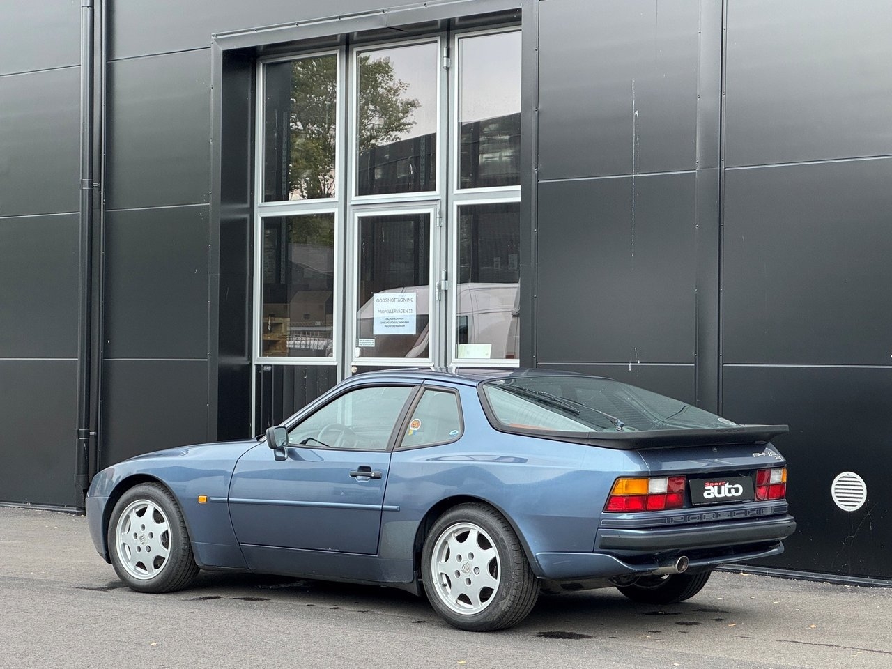 Porsche 944 S2 1989, kuva 5/10