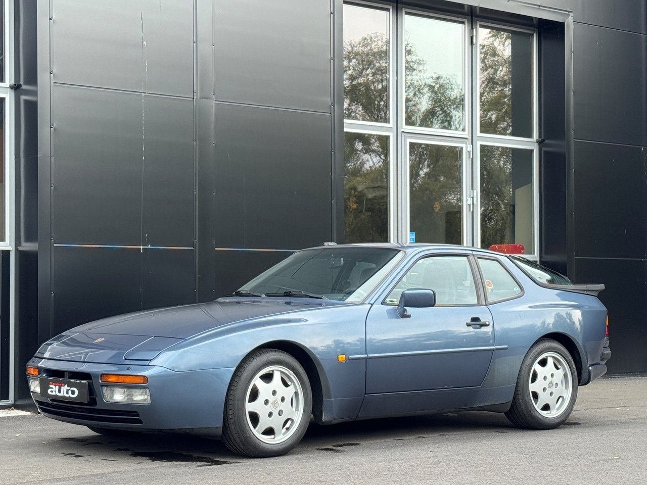 Porsche 944 S2 1989, kuva 3/10