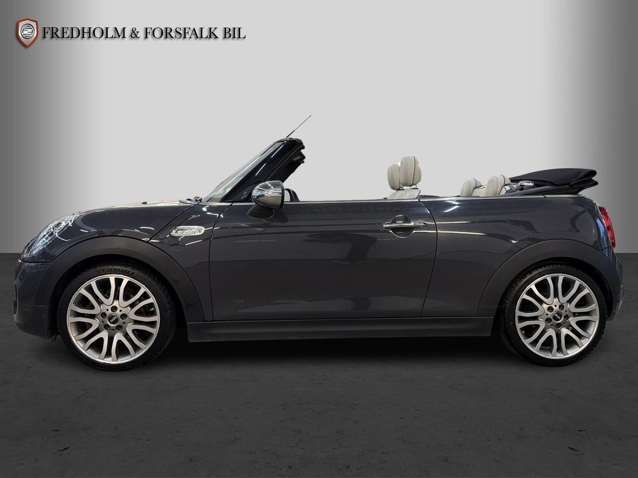 MINI Cooper S S 2.0 Cab Chili 192 HK 2016, bild 2/10
