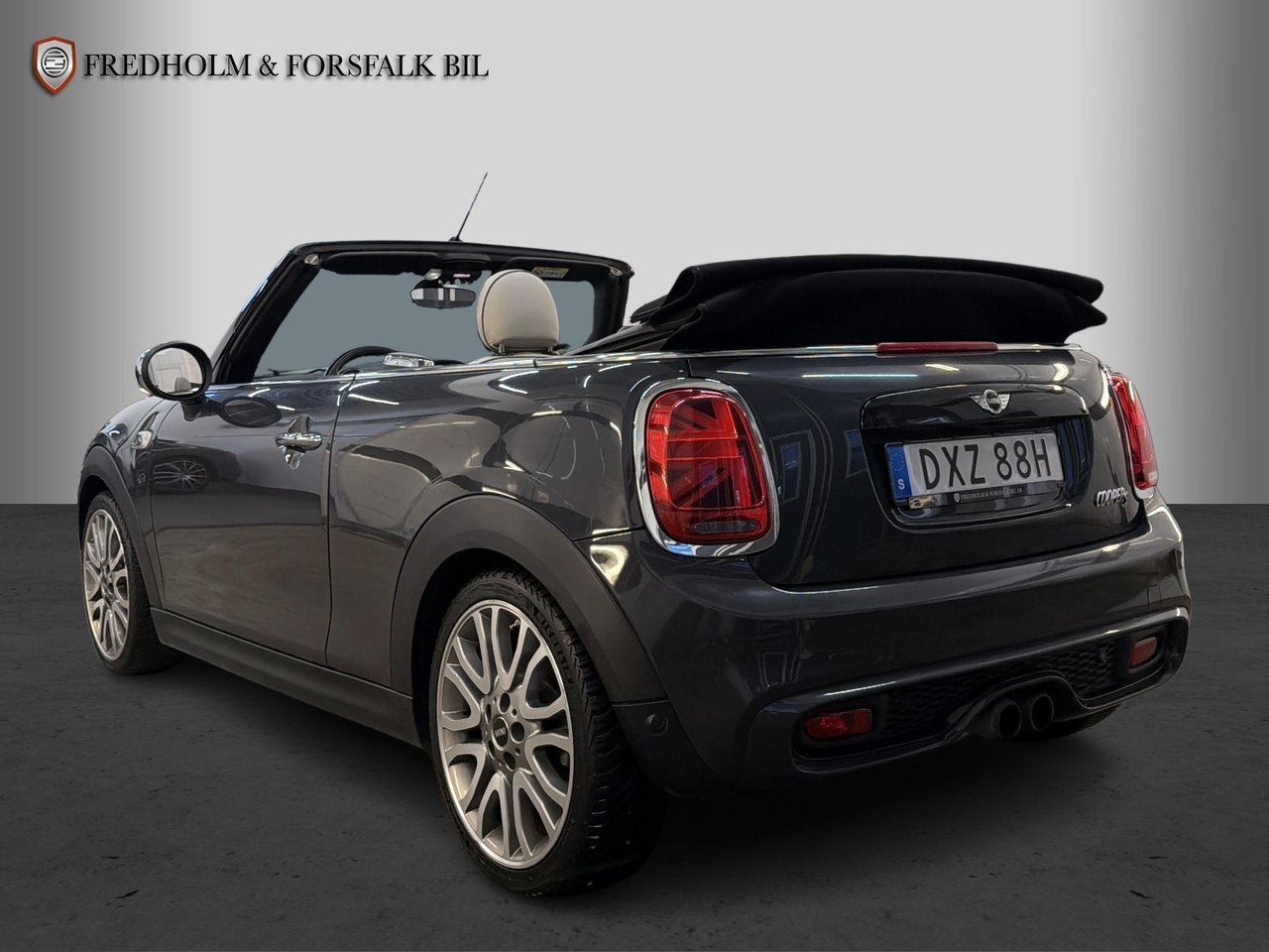 MINI Cooper S S 2.0 Cab Chili 192 HK 2016, bild 3/10