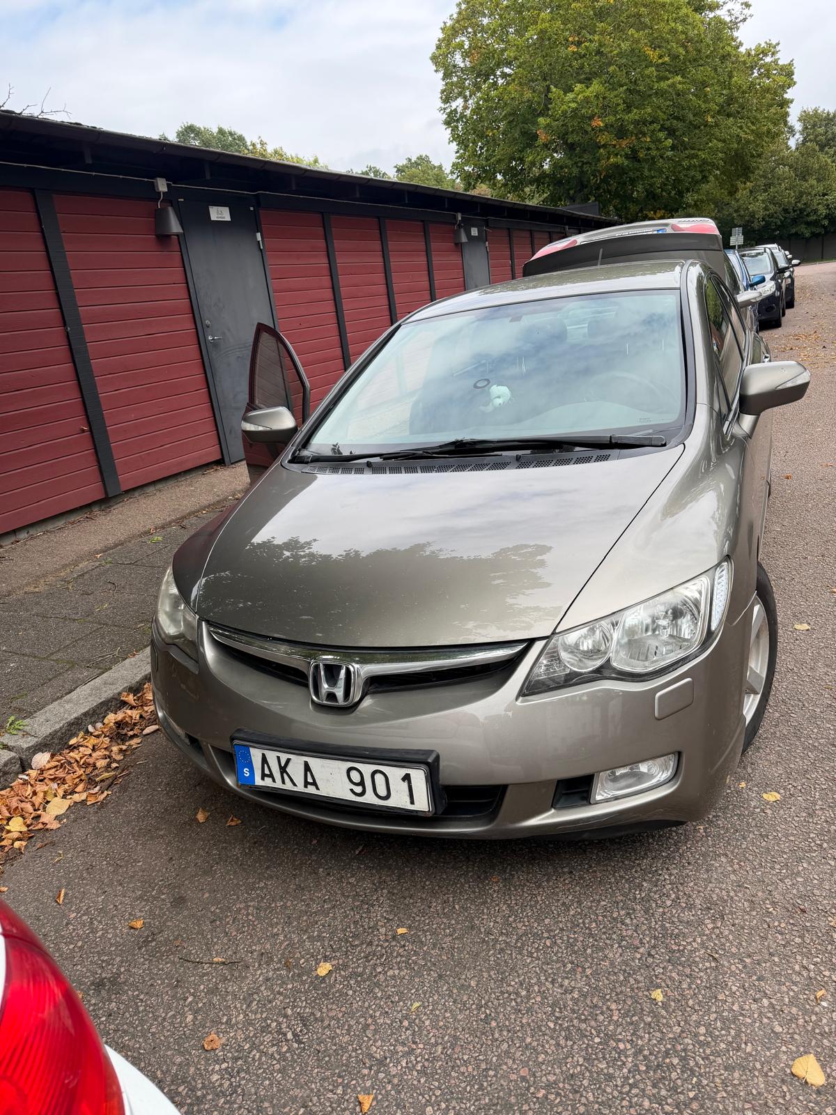 Honda Civic Hybrid 1.3 i-DSI CVT 2008, bild 4/8