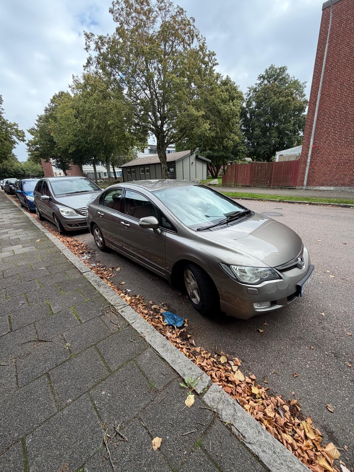 Honda Civic Hybrid 1.3 i-DSI CVT 2008, bild 6/8
