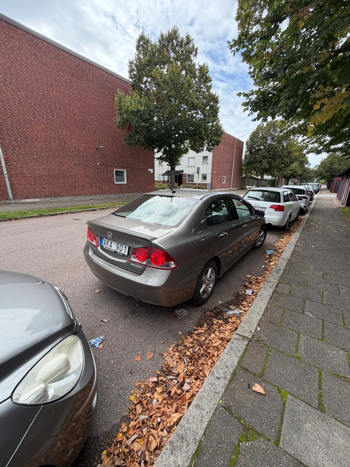 Honda Civic Hybrid 1.3 i-DSI CVT 2008, bild 5/8
