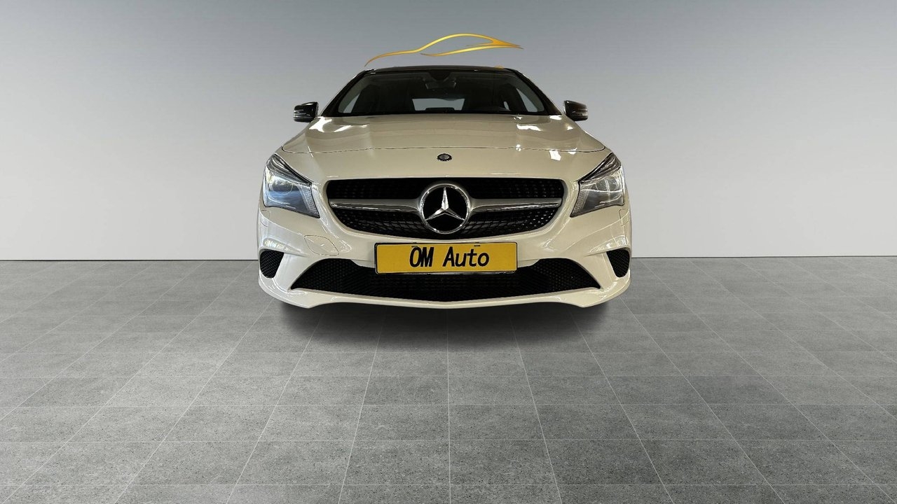 Mercedes-Benz CLA 200 Pano B-kam 2015, bild 7/10