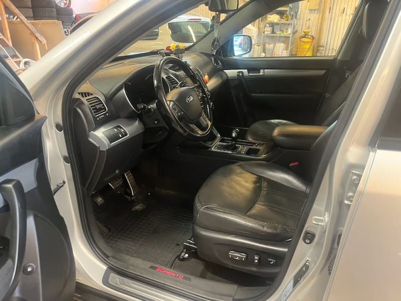 Kia Sorento 2.2 CRDi 4WD Automatisk 2014, kuva 4/8